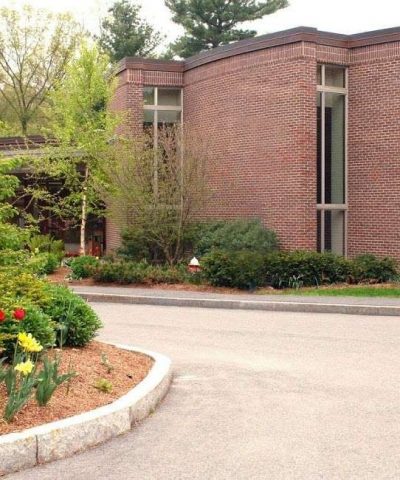 b9ba352f077ae185b8b14331eac5628d__united_states_massachusetts_middlesex_county_newton_oak_hill_puddingstone_lane_45_temple_beth_avodahhtml_001